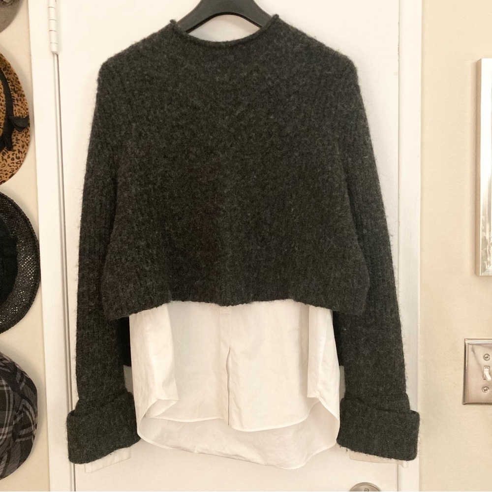 ALL SAINTS DARK GRAY CHUNKY KNIT CROPPED SWEATER W/ATTACHED WHITE SHIRT LAYER